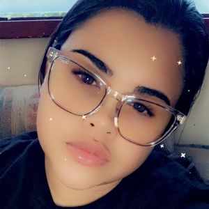 Meet your Posher, Audra